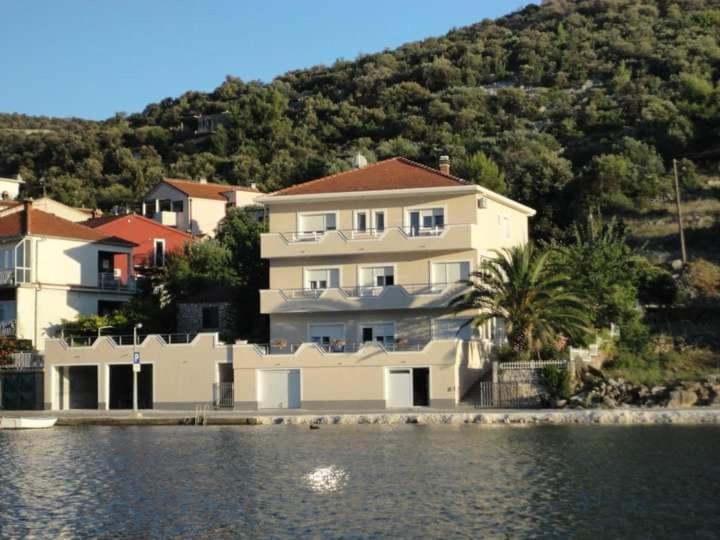 Apartman & Rooms Draga Marina Buitenkant foto